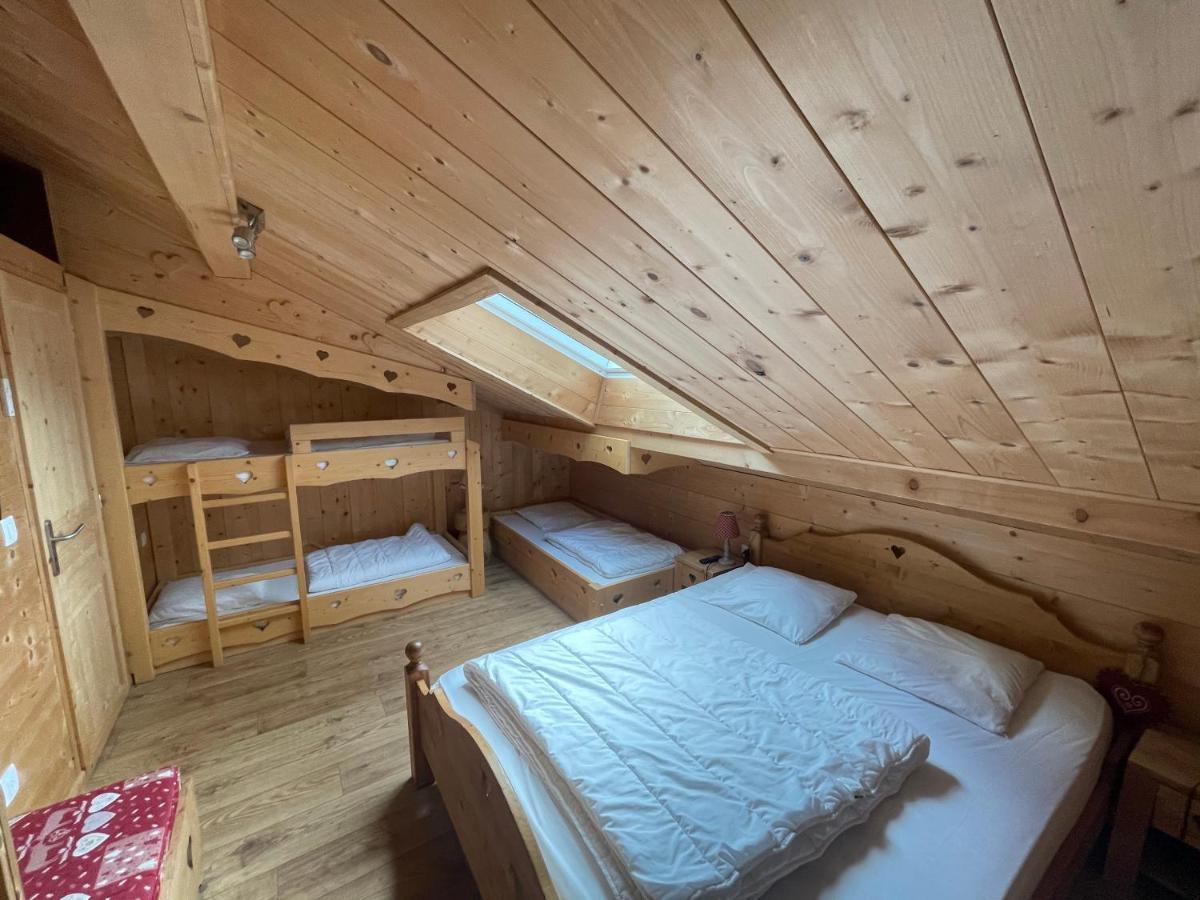 לה ברסה Chalet Spa Le Diamant Nathalie Mn La Rouge מראה חיצוני תמונה